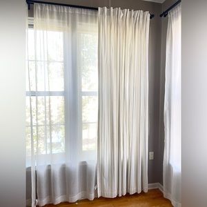 Custom Listing - 4 Panels